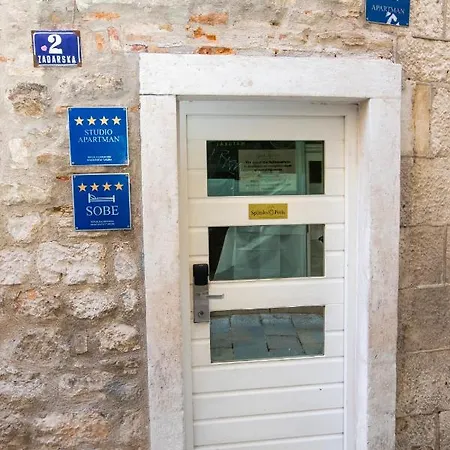 Ideal Rooms #1 Split Exterior foto